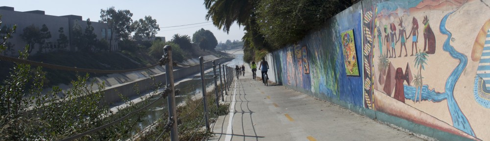 The bicycle path to Ballona Creek